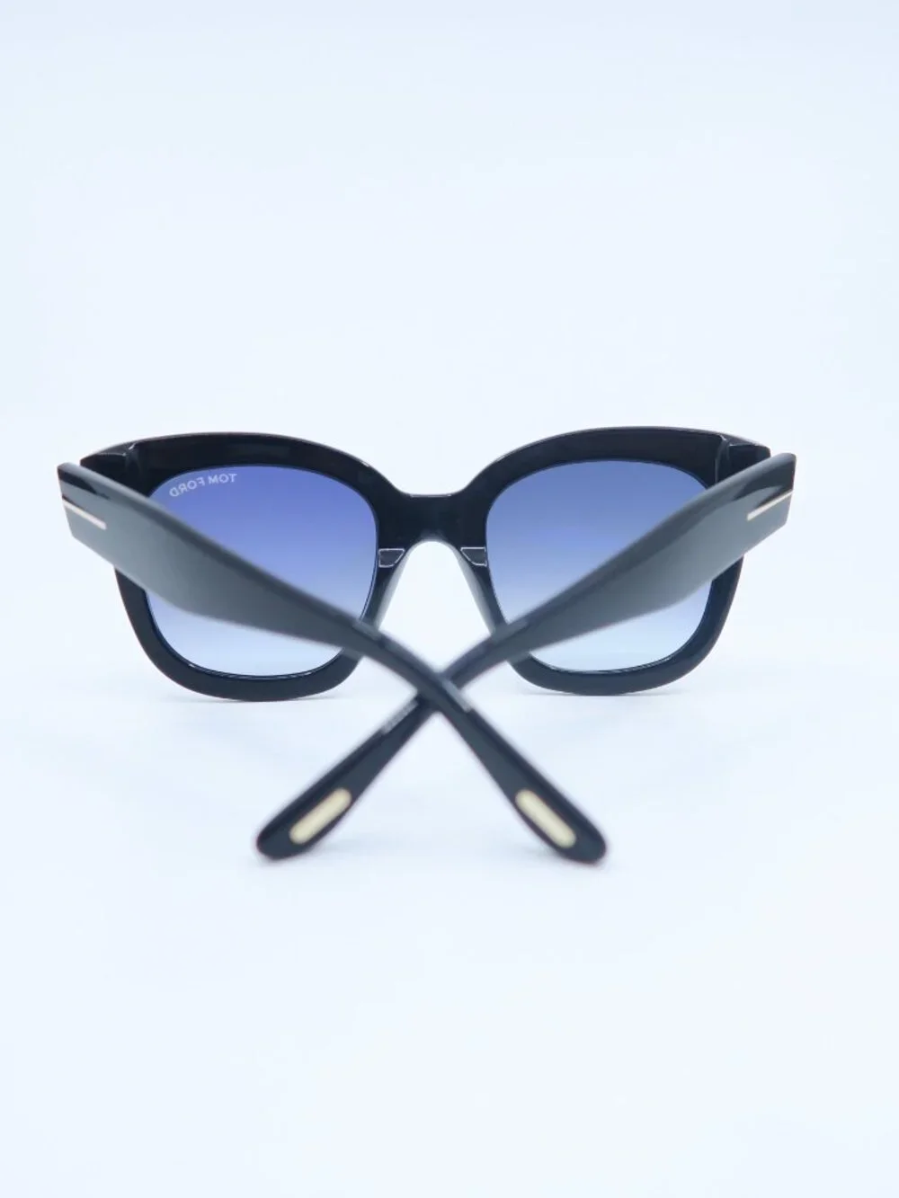 Tom Ford TF613 Eco 01W Beatrix-02 Black-Gradient, New Square Women's Sunglasses.